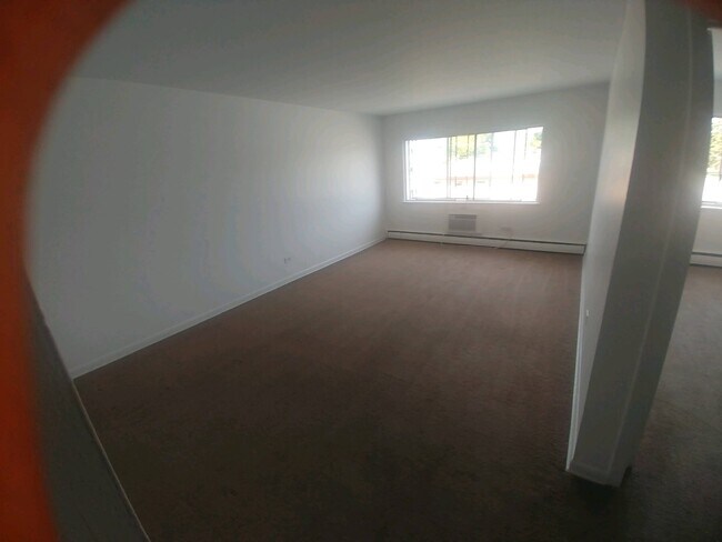 Living Room - 645 N Elmwood Ave