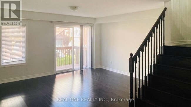 Building Photo - 3849 Tufgar Cres