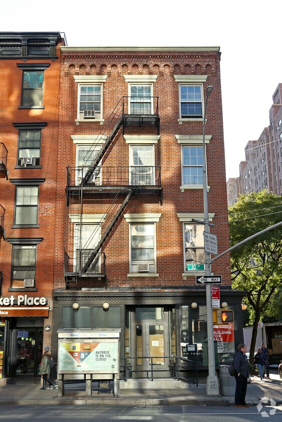 Building Photo - 242 Tenth Ave