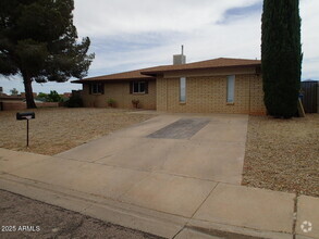 Building Photo - 1416 Ocotillo Dr