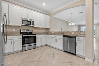 Building Photo - 4264 Lemongrass Dr
