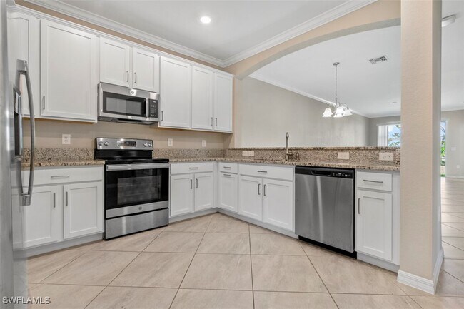 Building Photo - 4264 Lemongrass Dr