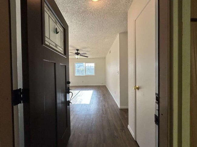 Building Photo - 2170 McGregor Dr