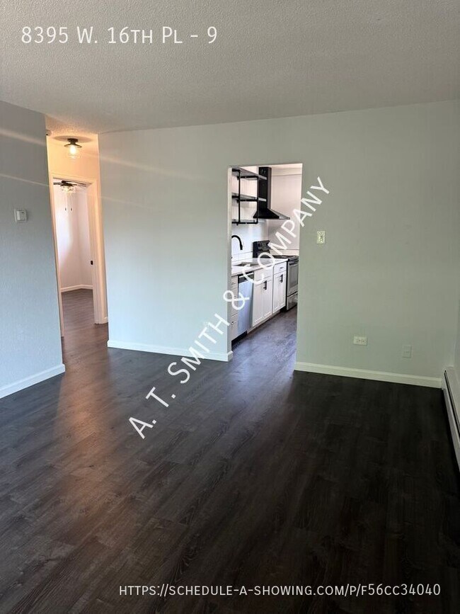Foto del edificio - 8395 W 16th Pl