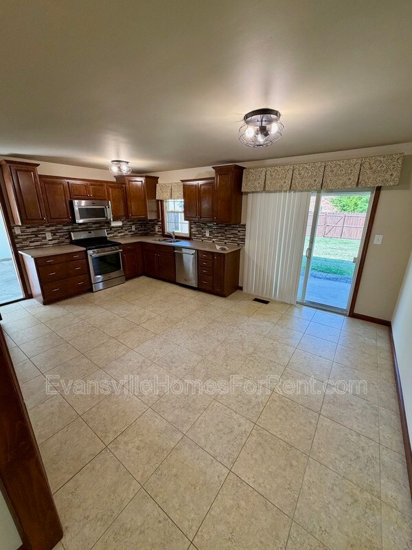 Foto del edificio - 1724 N Colony Dr