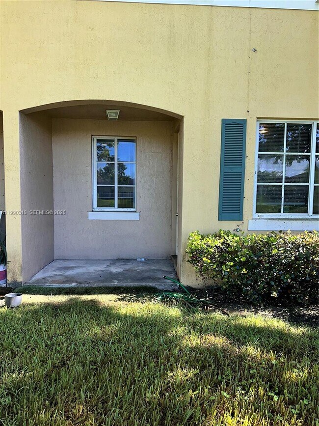 Foto del edificio - 6053 SW 19th Pl