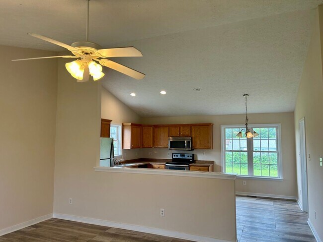 Foto del edificio - Shurm Heights - Ranch - 3 bedrooms, 2 baths