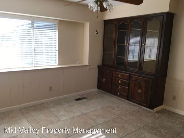 Building Photo - 3 br, 2 bath House - 14229 Avenue 228