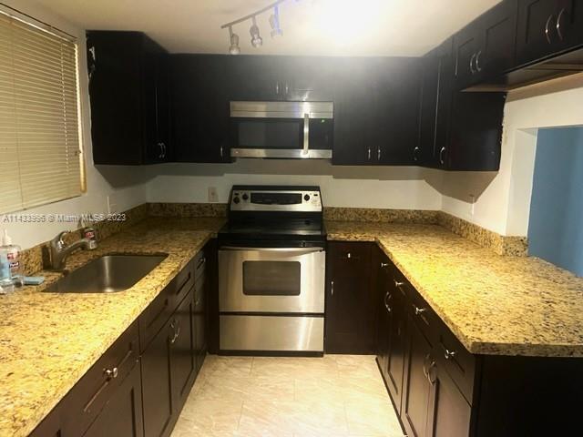 Foto del edificio - 402 N Laurel Dr