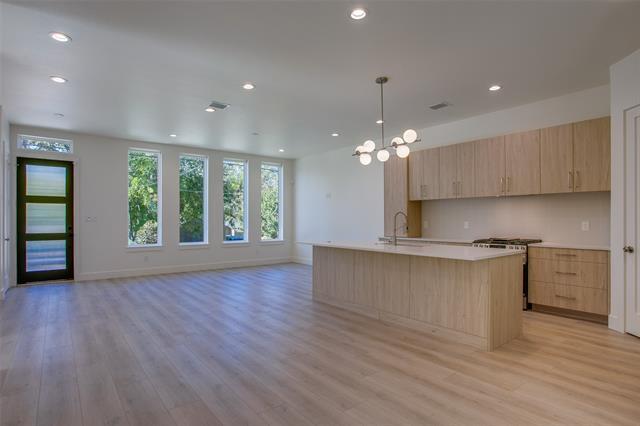 Foto del edificio - 424 N Denver St