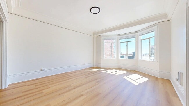 Photo - 1047 Bush St Apartment