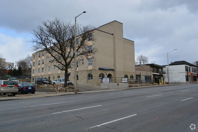 Building Photo - King Residences