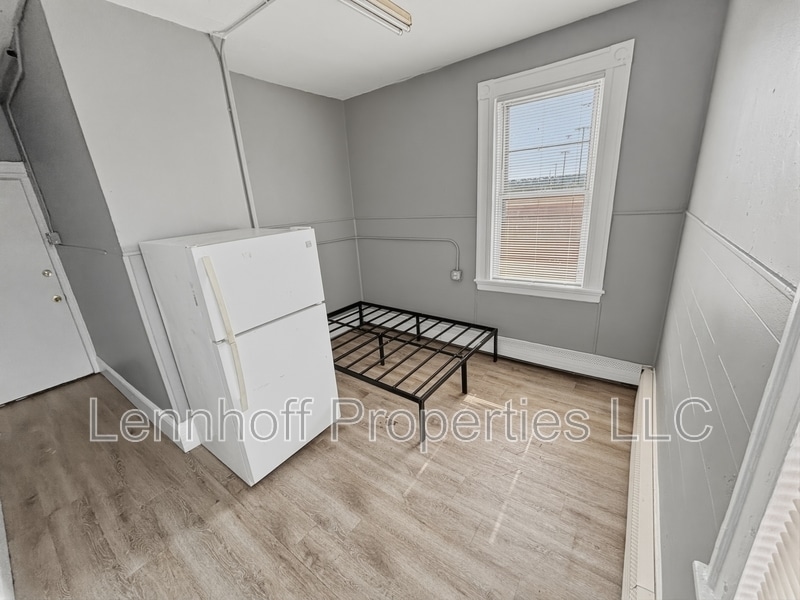 Photo - 32 Lawrence Street