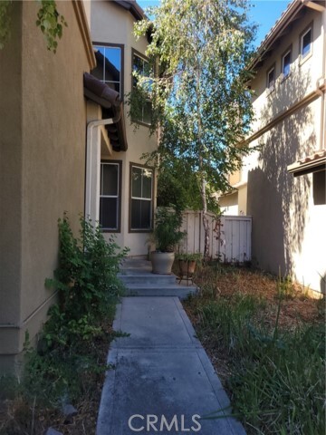 Building Photo - 2522 Stutsman Dr