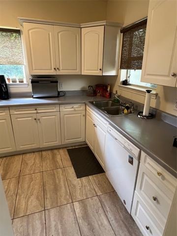 Foto del edificio - 5107 Manett St