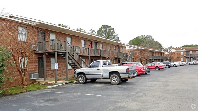 Building Photo - Black Creek Apartments