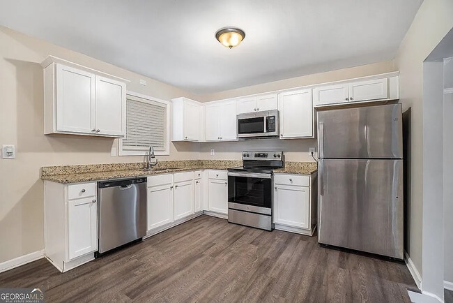 Room in House on Granada Pl - Room in House on Granada Pl