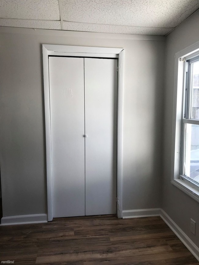 Building Photo - 1 br, 1 bath  - 142 West St Fl 1