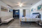 Foto principal - 4401 Lenmore St