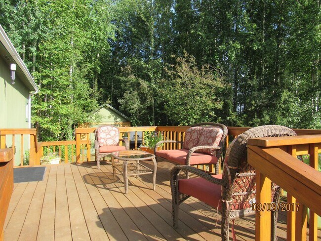 Building Photo - 2 br, 1 bath House - 2735 Chena Hot Spring...