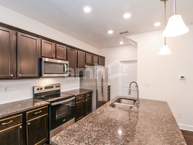 Foto del edificio - 8559 Highfield Ave