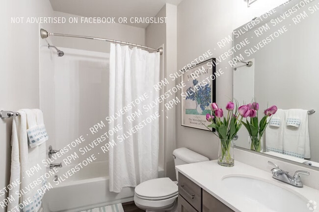 Interior Photo - Barrington Square Luxury Apartments
