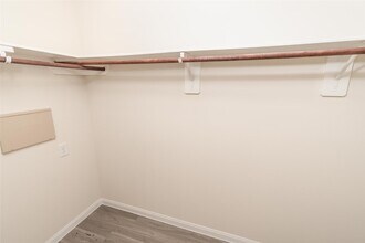 Building Photo - 5606 Plantation Forest Dr