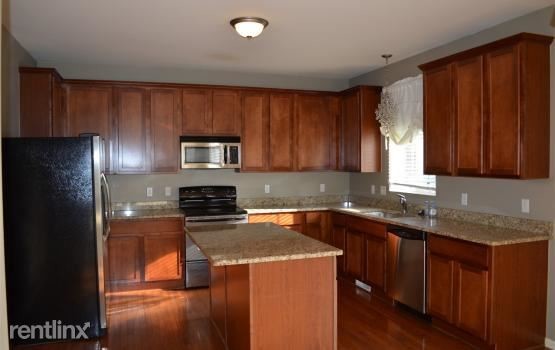 Foto del edificio - 6113 Cheshire Park Dr