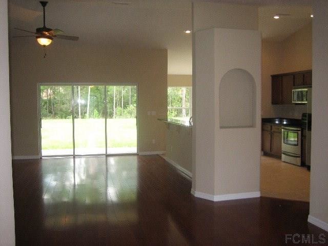Foto del edificio - 74 Ferndale Ln