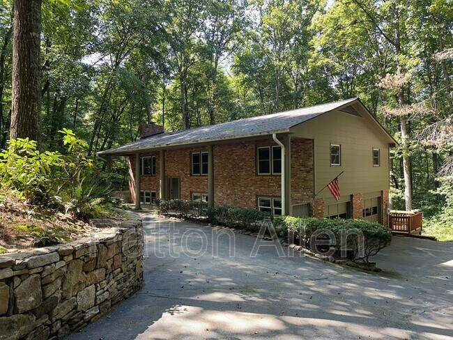 Foto del edificio - 9 Ravenwood Ln