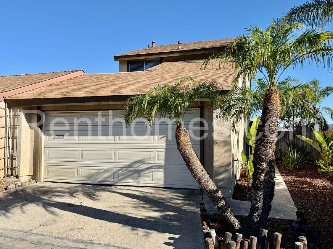 Foto principal - 8948 Capcano Rd