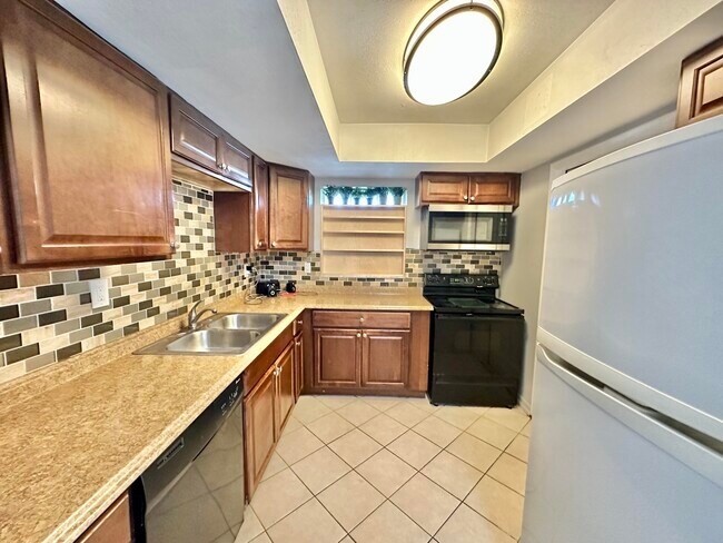 Foto del edificio - 401 SW 9th Ct
