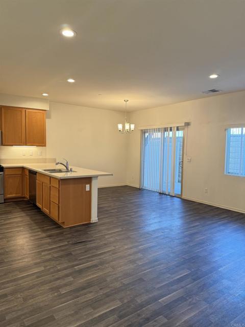 Building Photo - 727 Anastasia Ct