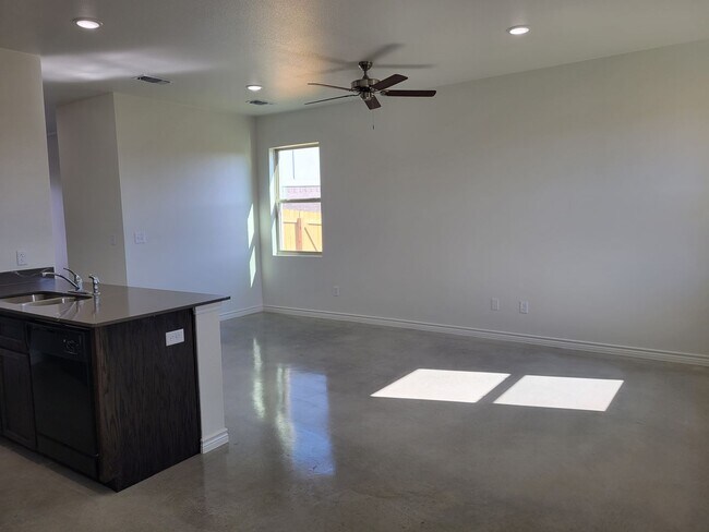 Foto del edificio - 2329 Zanoletti Ct