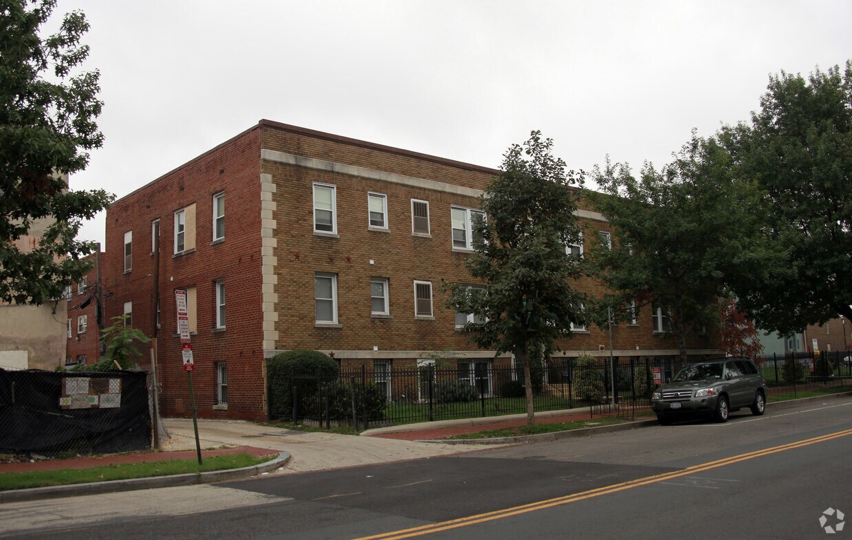 Foto principal - 801 P St NW