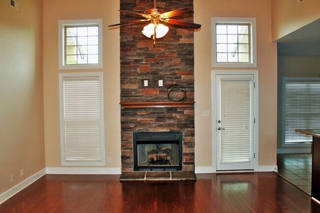 Building Photo - 3636 Prestwicke Pl