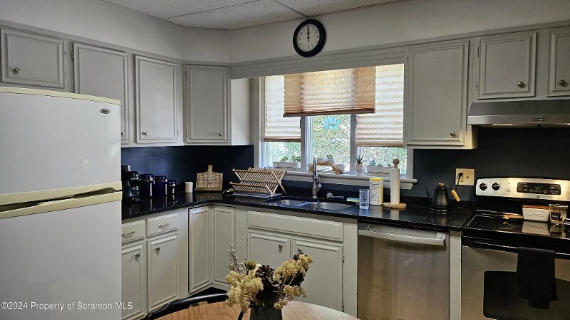 Foto principal - 2231 Capouse Ave