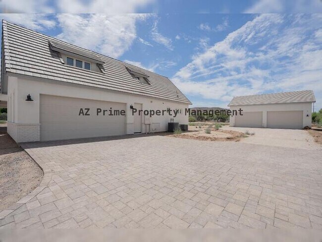 Building Photo - 4831 W Pearce Rd