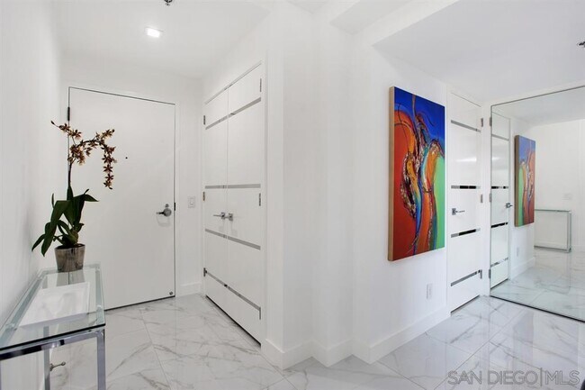 Building Photo - 200 Harbor Dr