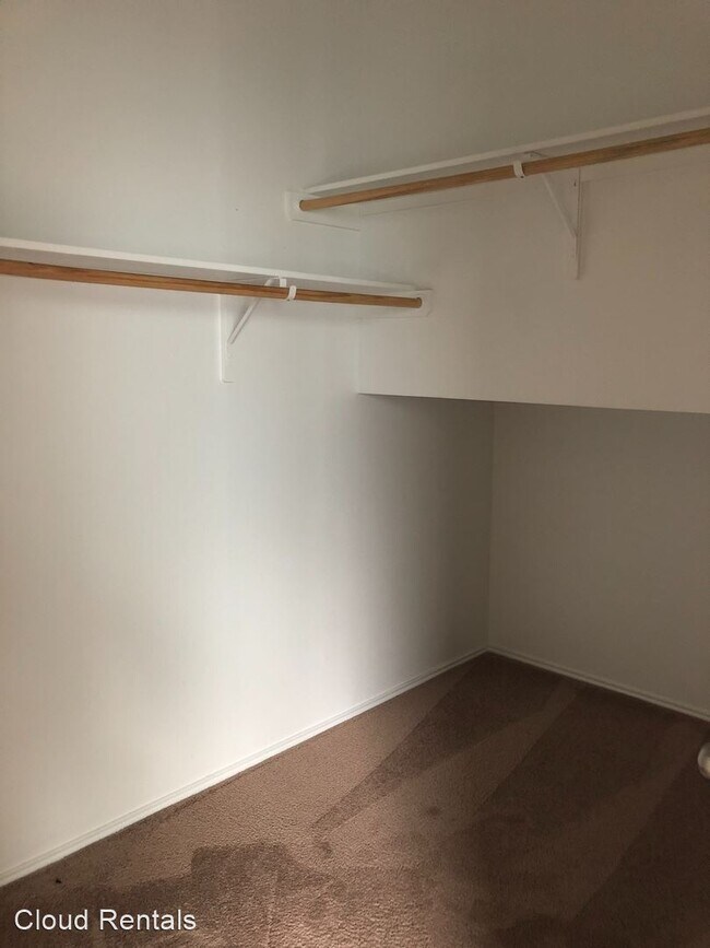 Foto del edificio - 4 br, 2.5 bath House - 303 E. Gemini Lane