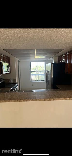 Foto del edificio - 2 br, 2 bath House - 6662 Boca del Mar Dr ...