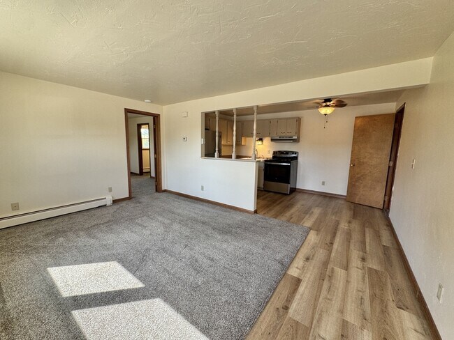 Foto del edificio - 2146 Carstensen Ln
