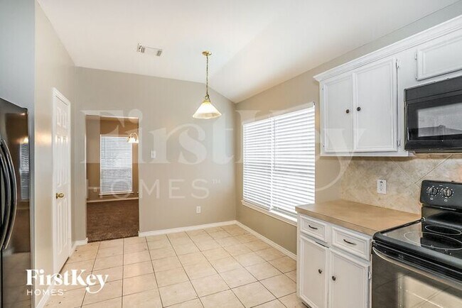 Foto del edificio - 26849 Mystic Castle Ln