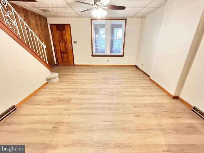 Building Photo - 149 2nd Ave