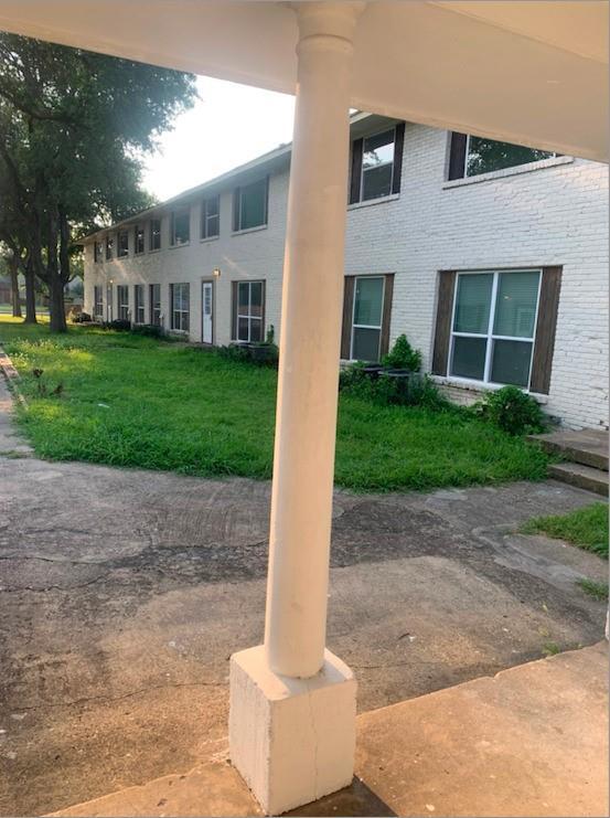 Building Photo - 100 S Bowser Rd