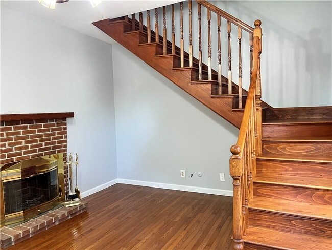 Building Photo - 15 Marion Terrace