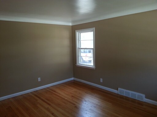 Building Photo - 14722 Lydia Ave