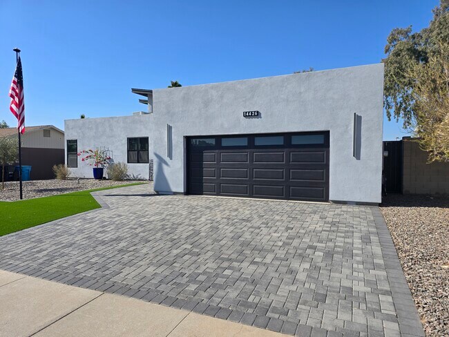 Building Photo - 14426 N 39th Way