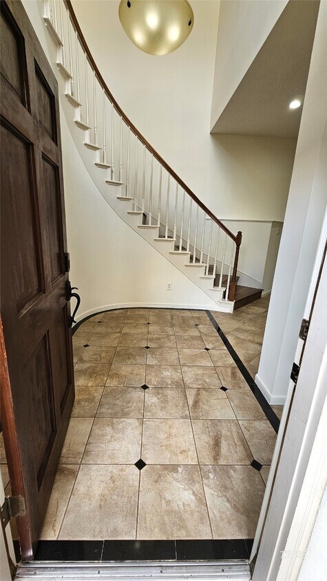 Foto del edificio - 305 Reinicke St