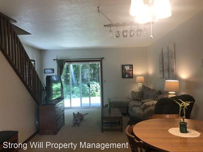 Building Photo - 2 br, 1.5 bath House - 36 Densmore Drive - 1